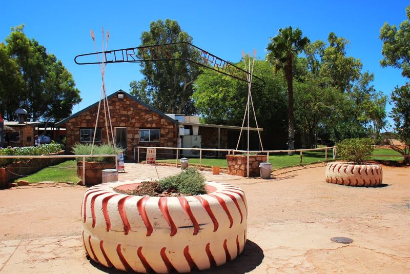 Front view of Curtin Springs roadhouse.